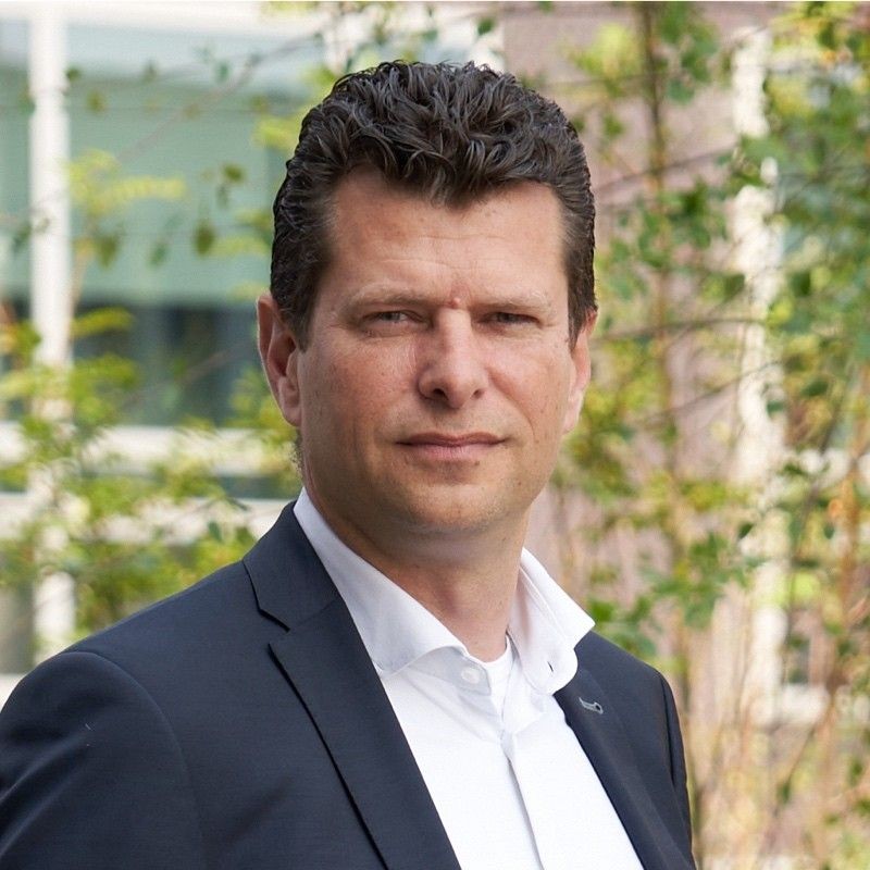 - Eric van Keulen - CFO @ Techsharks