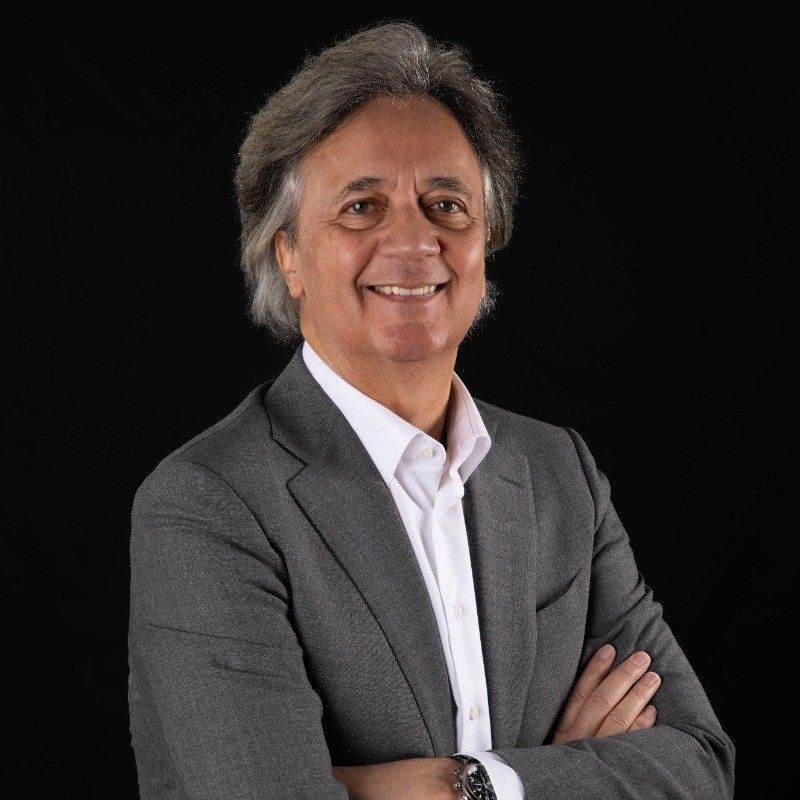 - Jos van Kessel - Voorzitter College van Bestuur @ Koning Willem 1 College