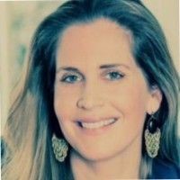 - Amber Schroder - Head of Marketing & Experience Benelux @ Dr. Hauschka